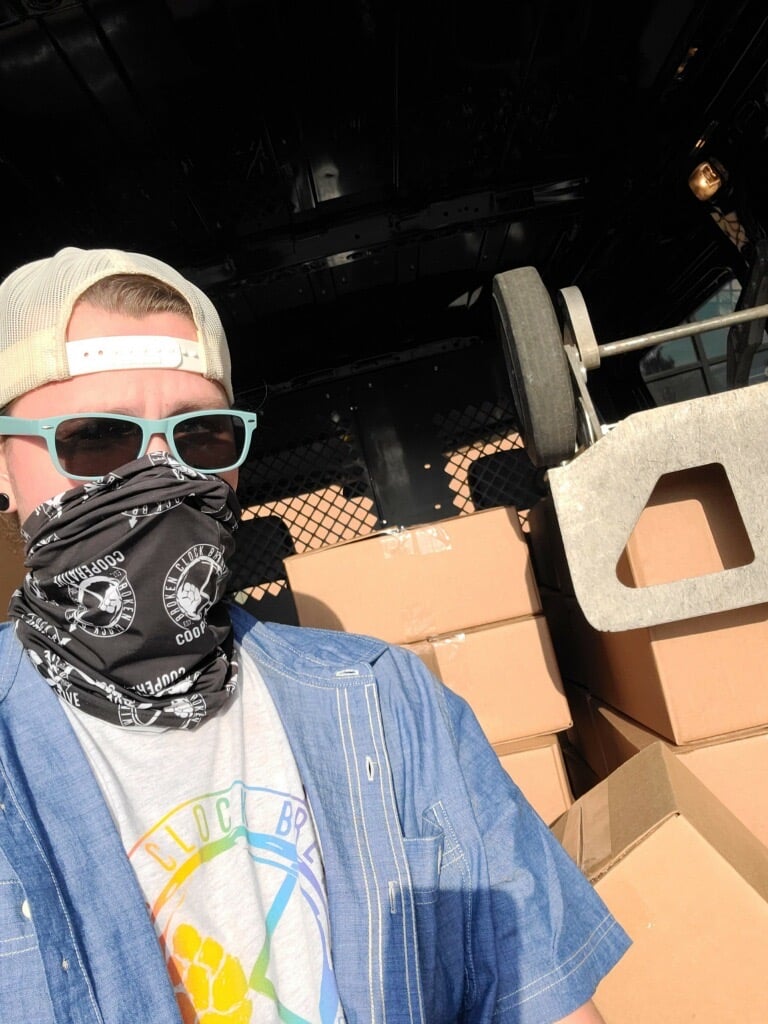 Tate is delivering fresh crowlers today! Check out the list below to find a liquor s…