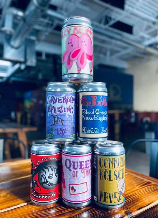 Grab your crowlers and growlers for the Big Game today! Place your orders for pi